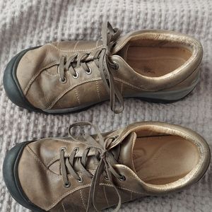 Women's KEEN Presidio oxfords